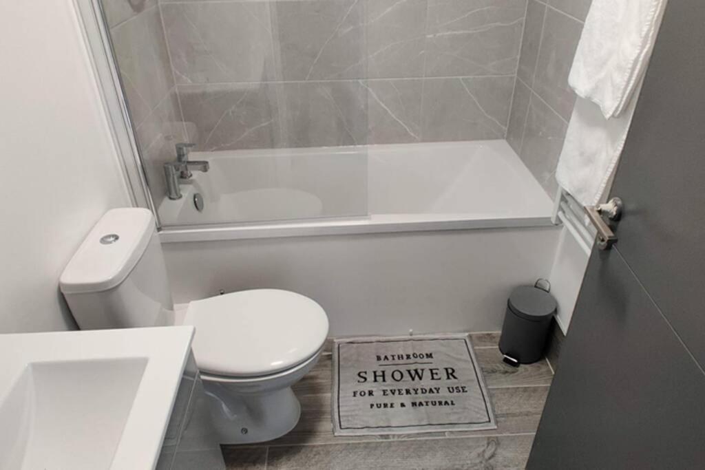 Brand New Designer Apartments In Liverpool - Newsham Park L6 Exteriör bild
